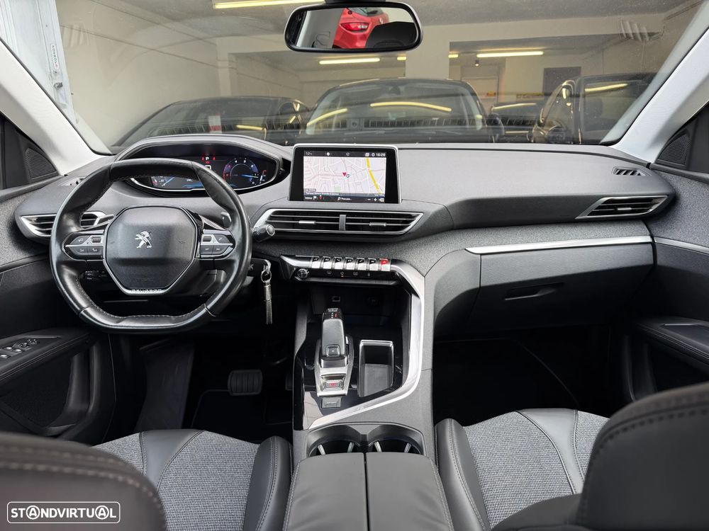 Peugeot 3008 1.6 BlueHDi Allure EAT6 - 10