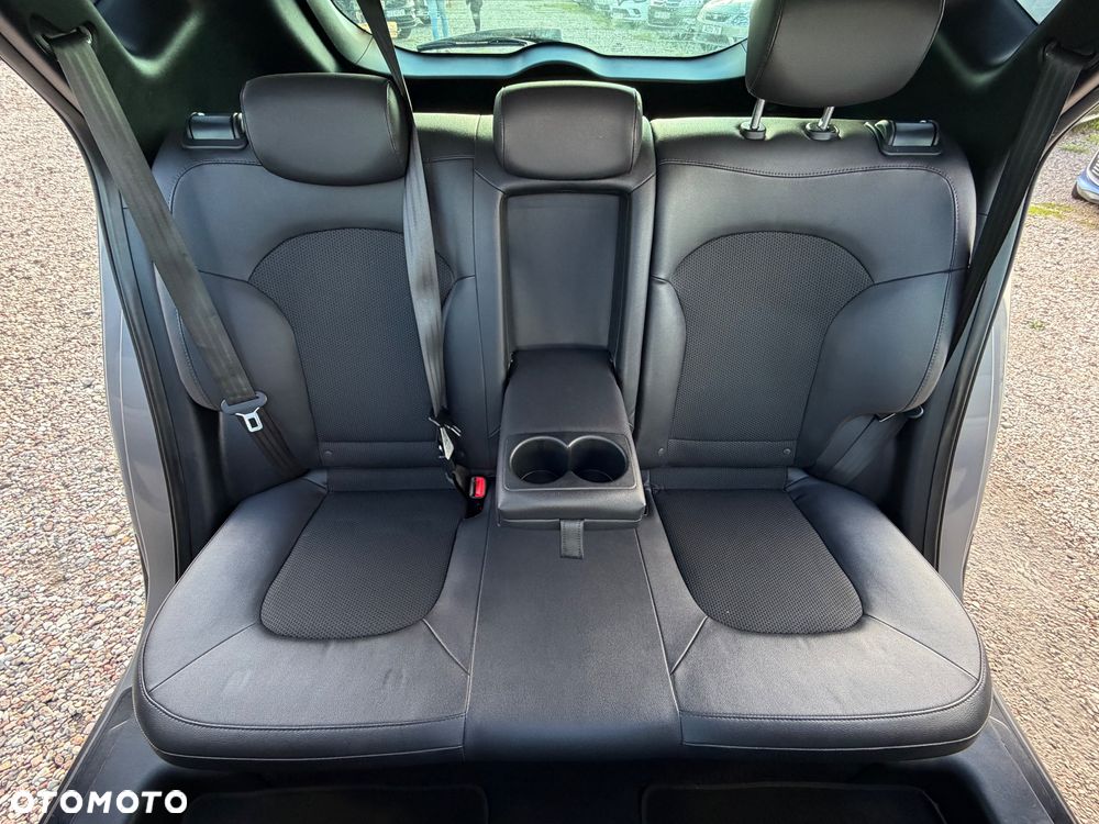Hyundai ix35 1.7 CRDi 2WD blue Comfort - 29