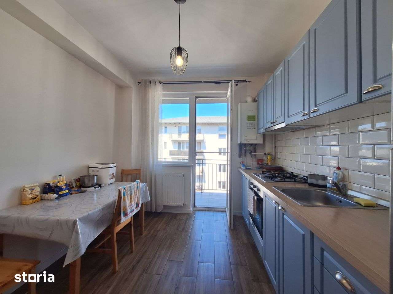 Apartament cu 2 camere, 39 mp, etaj intermediar, zona Terra — fotografia 1