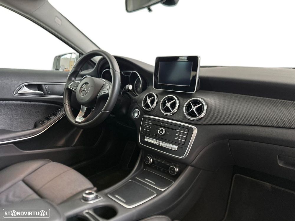 Mercedes-Benz GLA 180 d Style Aut. - 15