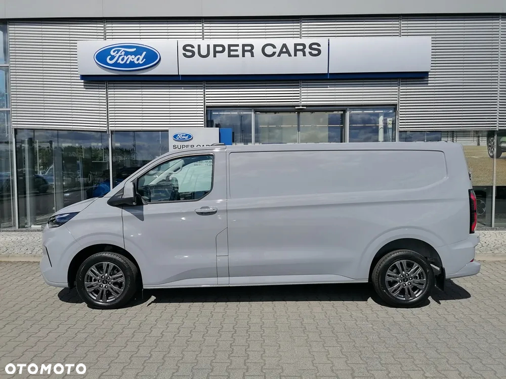Ford CUSTOM VAN LIMITED - 3
