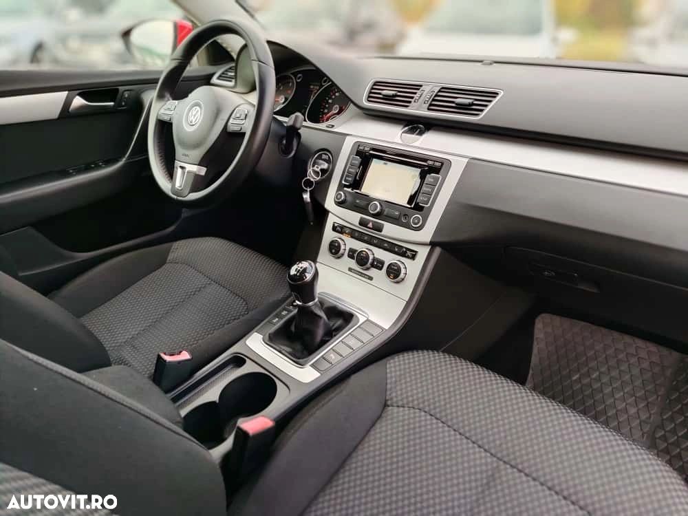 Volkswagen Passat 1.6 TDI BlueMotion Technology Comfortline - 10