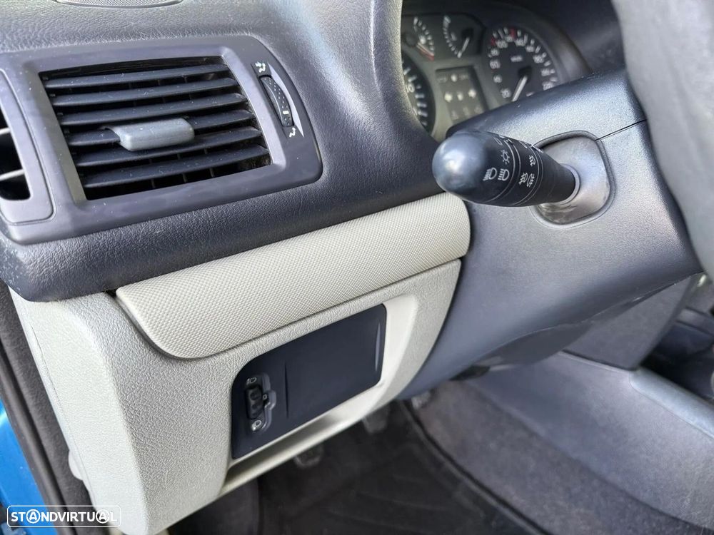 Renault Clio - 14