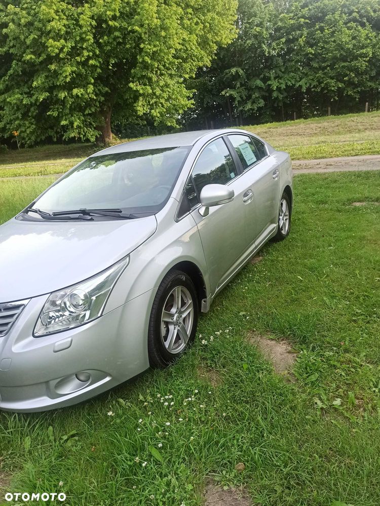 Toyota Avensis - 3