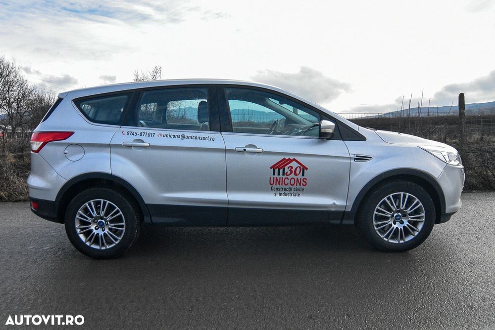 Ford Kuga 2.0 TDCi 2x4 SYNC - 8