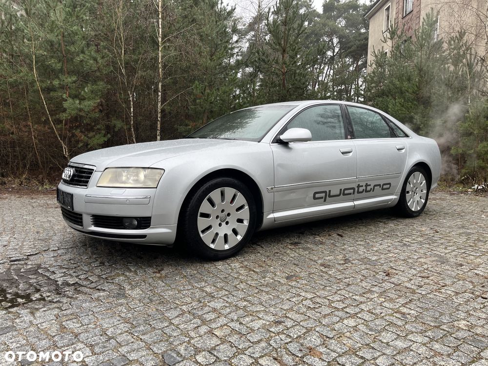 Audi A8 - 1