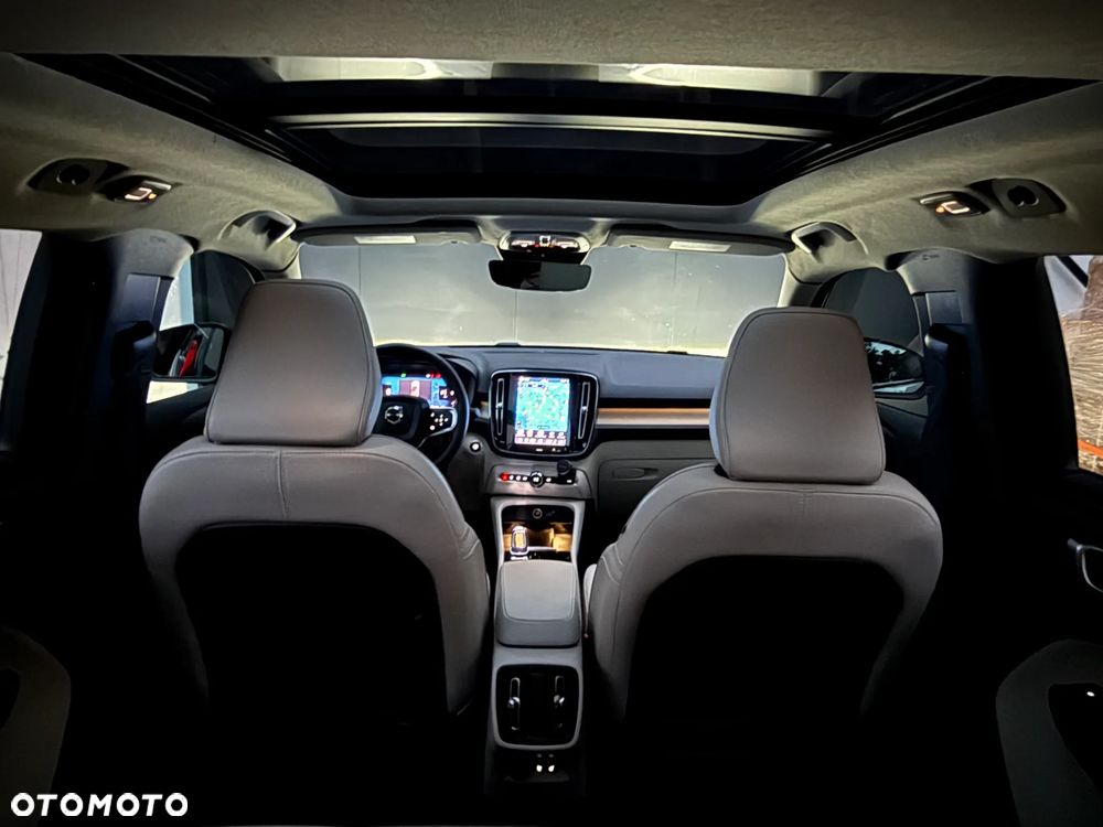 Volvo XC 40 B5 B AWD R-Design - 12
