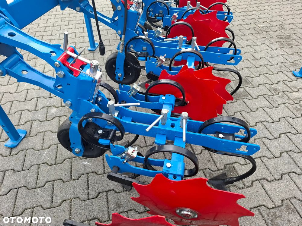 Inny CARRE Econet - 24