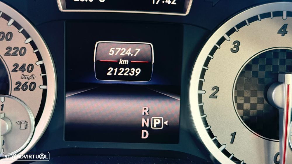 Mercedes-Benz A 180 CDI 7G DCT - 13