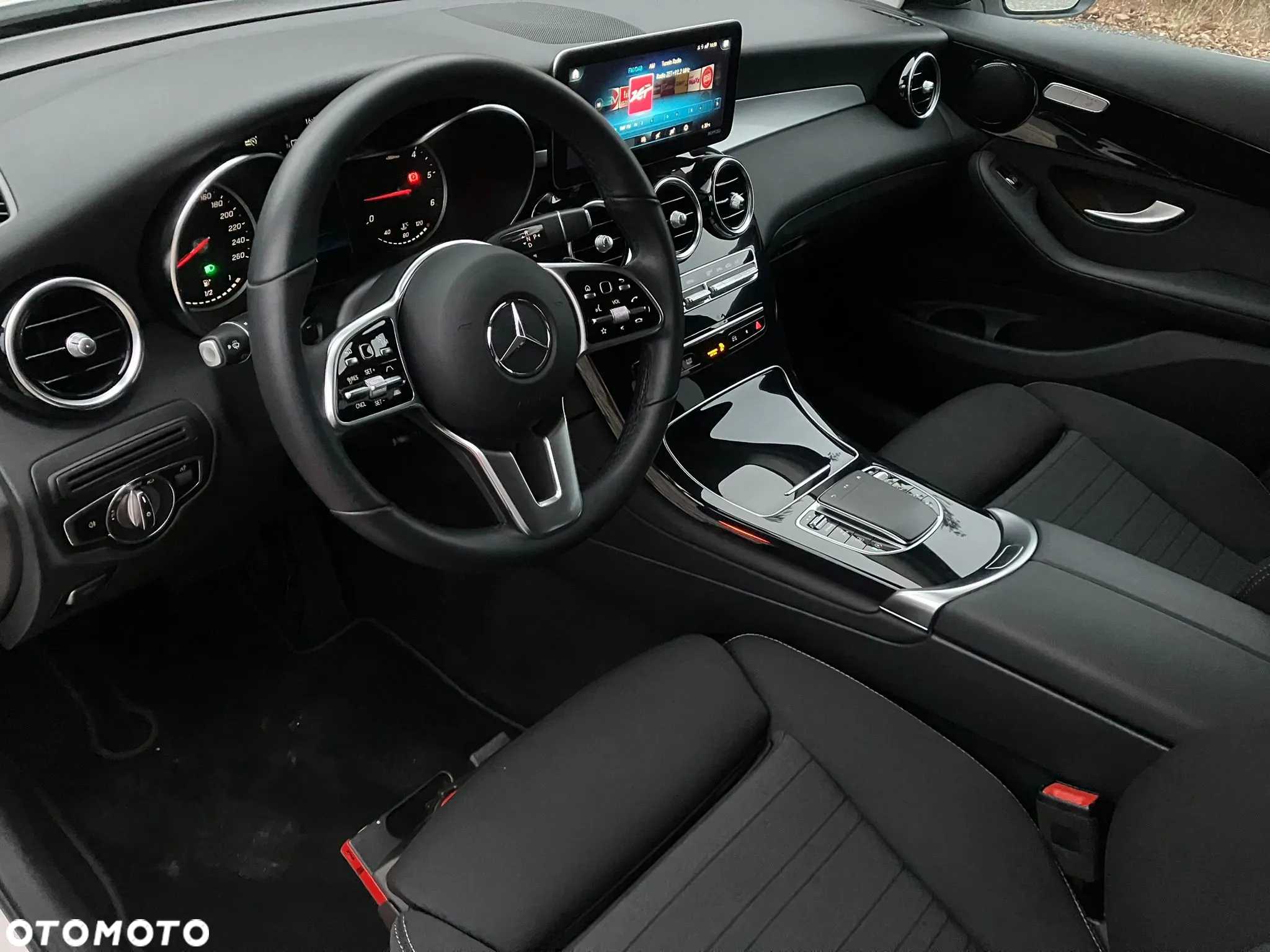 Mercedes-Benz GLC 220 d 4-Matic - 23