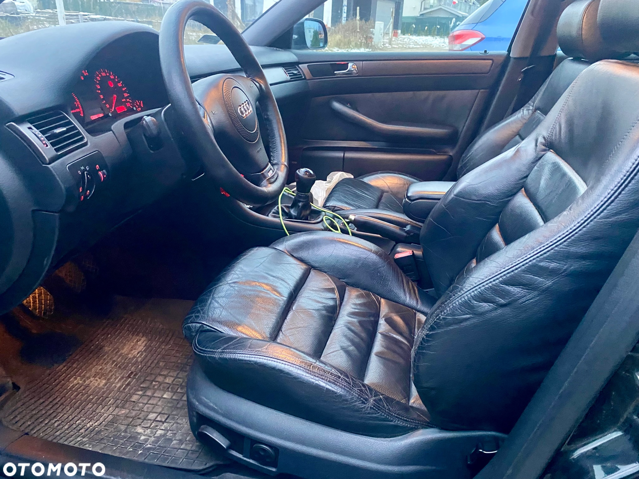 Audi A6 Avant 2.4 - 8