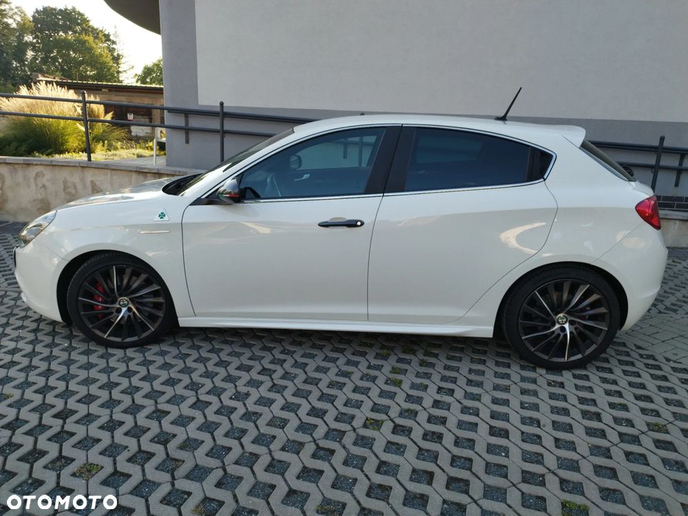 Alfa Romeo Giulietta 1750 TBi QV TCT - 15