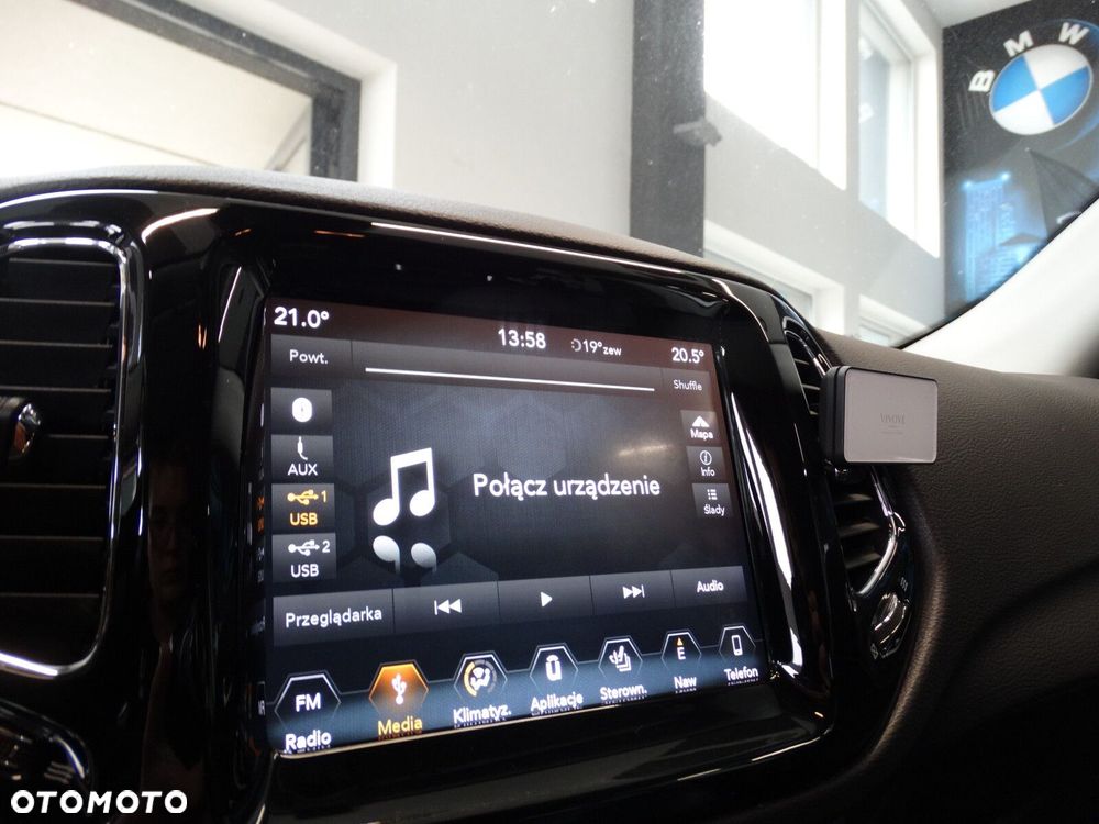 Jeep Compass - 23
