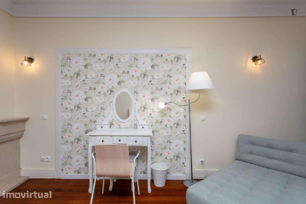 Quarto - localizado em Roma-Areeiro Lisbon - Grande imagem: 4/24