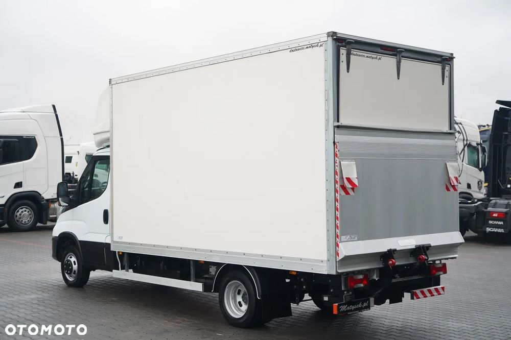 Iveco DAILY 35-160 / KONTENER 4,3 M / WINDA DHOLLANDIA  / BLIŹNIAK   DMC: 3500 KG /  2021 - 6