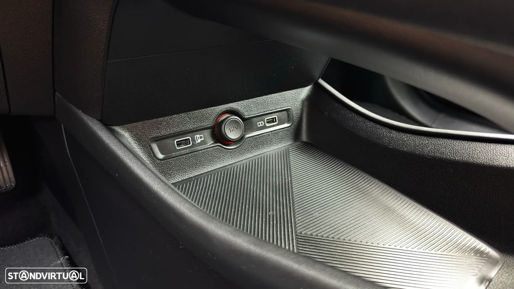 MG MG5 5 Maximal Comfort - 35