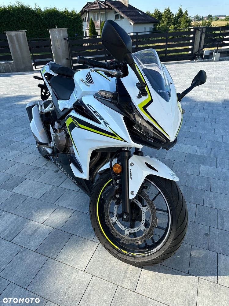Honda CBR - 7