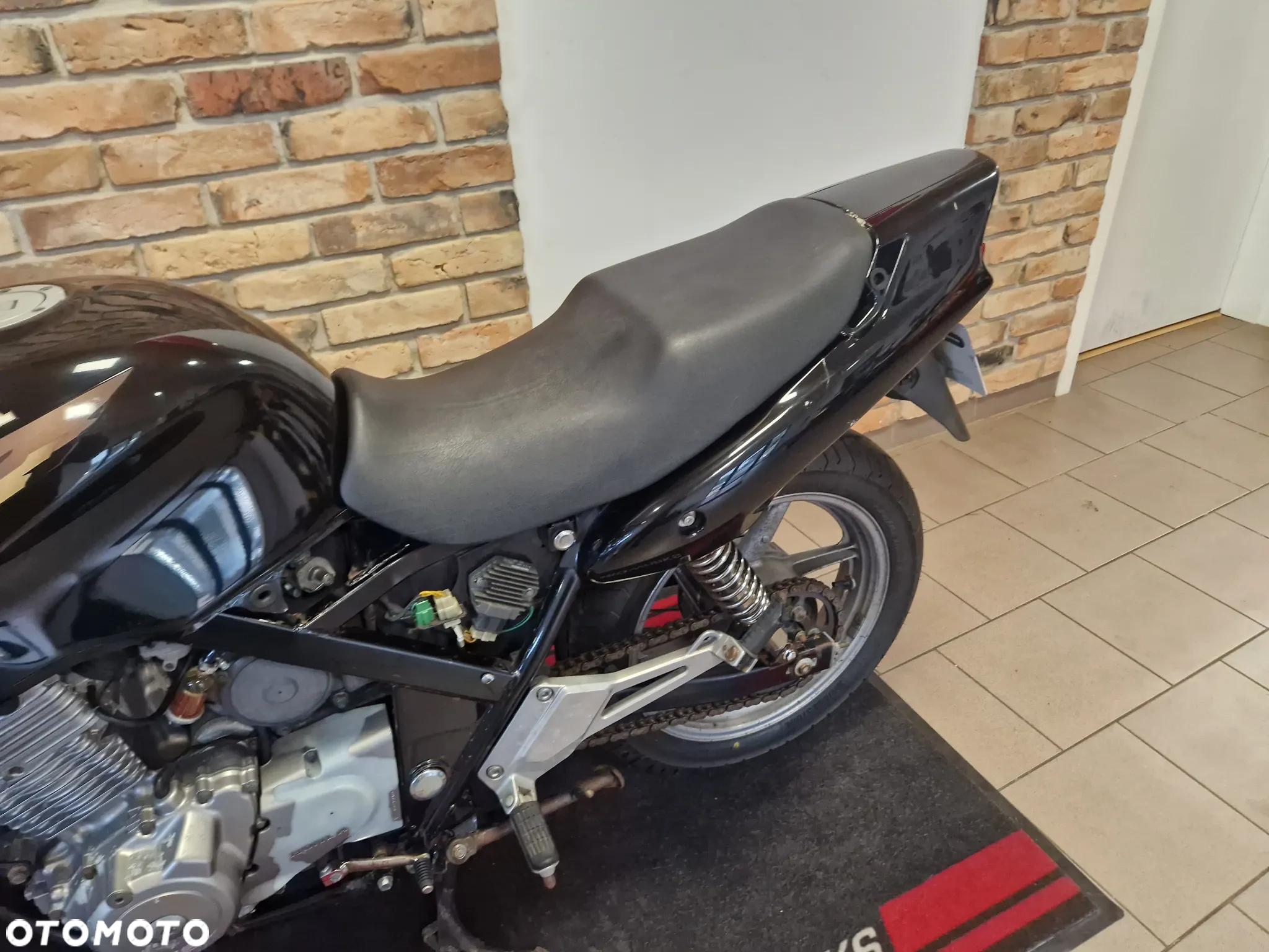 Honda CB - 13