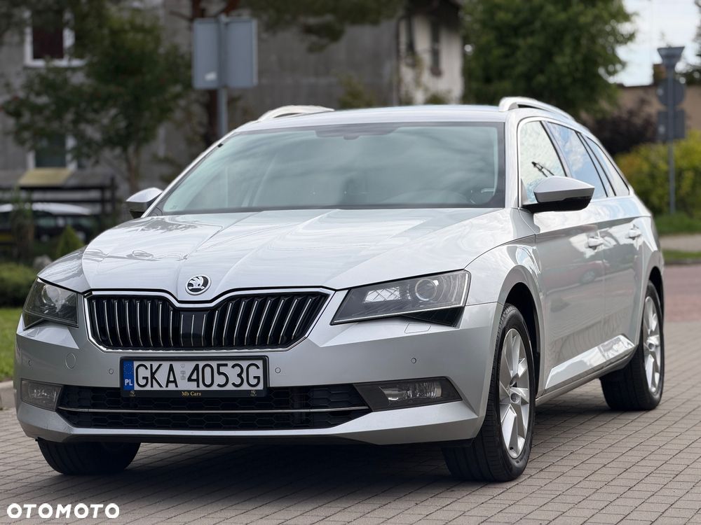 Skoda Superb 2.0 TDI 4x4 Style DSG - 7