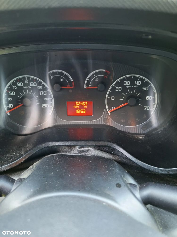 Fiat Doblo - 10