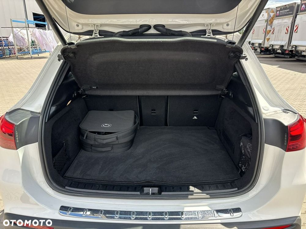 Mercedes-Benz EQA 250+ 70.5kWh Progressive - 21