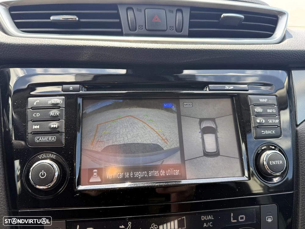 Nissan Qashqai 1.2 DIG-T N-Connecta 18 Xtronic - 44