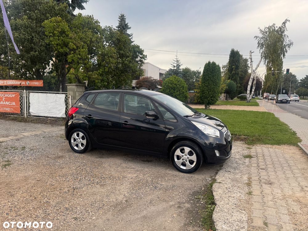 Kia Venga 1.4 CVVT Fifa World Cup Edition - 24