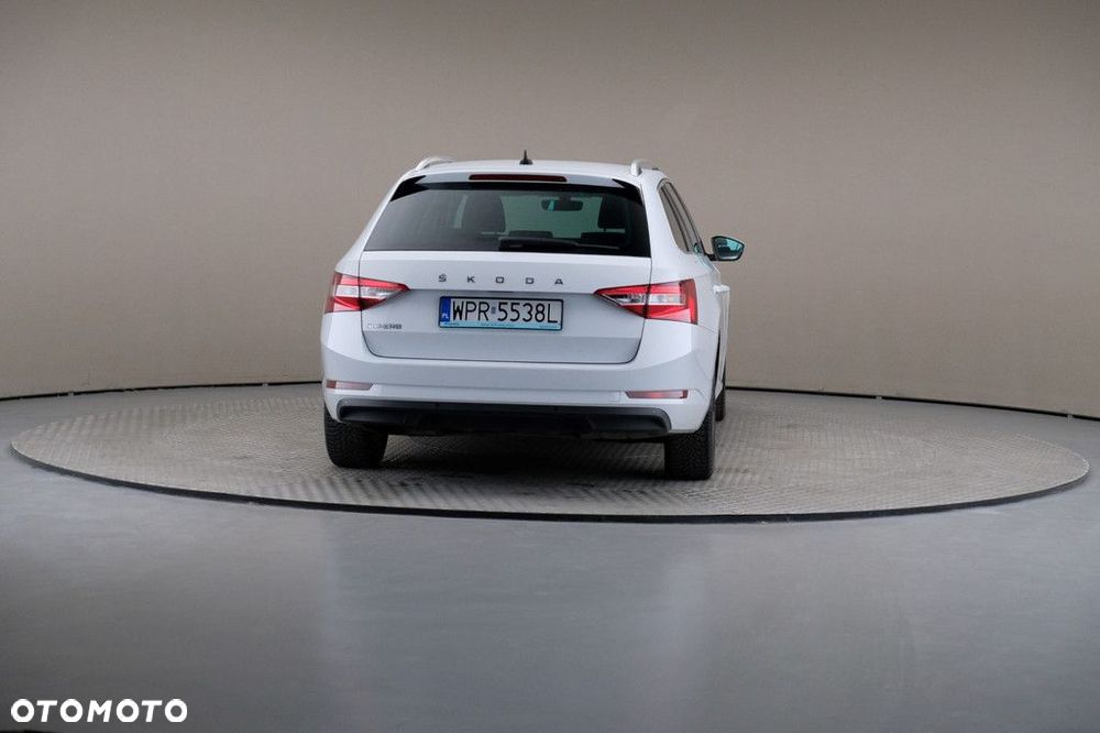 Skoda Superb - 5