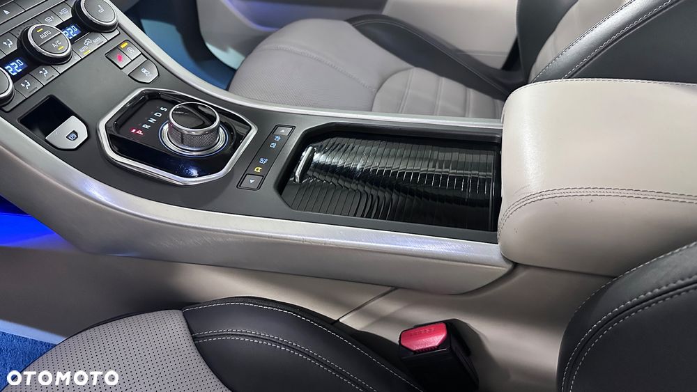 Land Rover Range Rover Evoque 2.0TD4 SE Dynamic Special Edition - 18