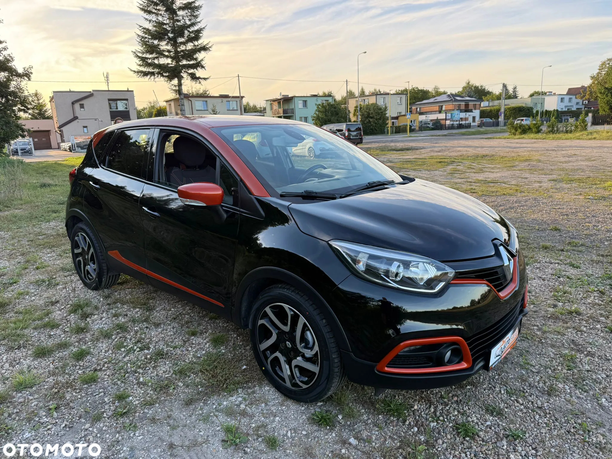 Renault Captur (ENERGY) TCe 90 LIMITED - 28