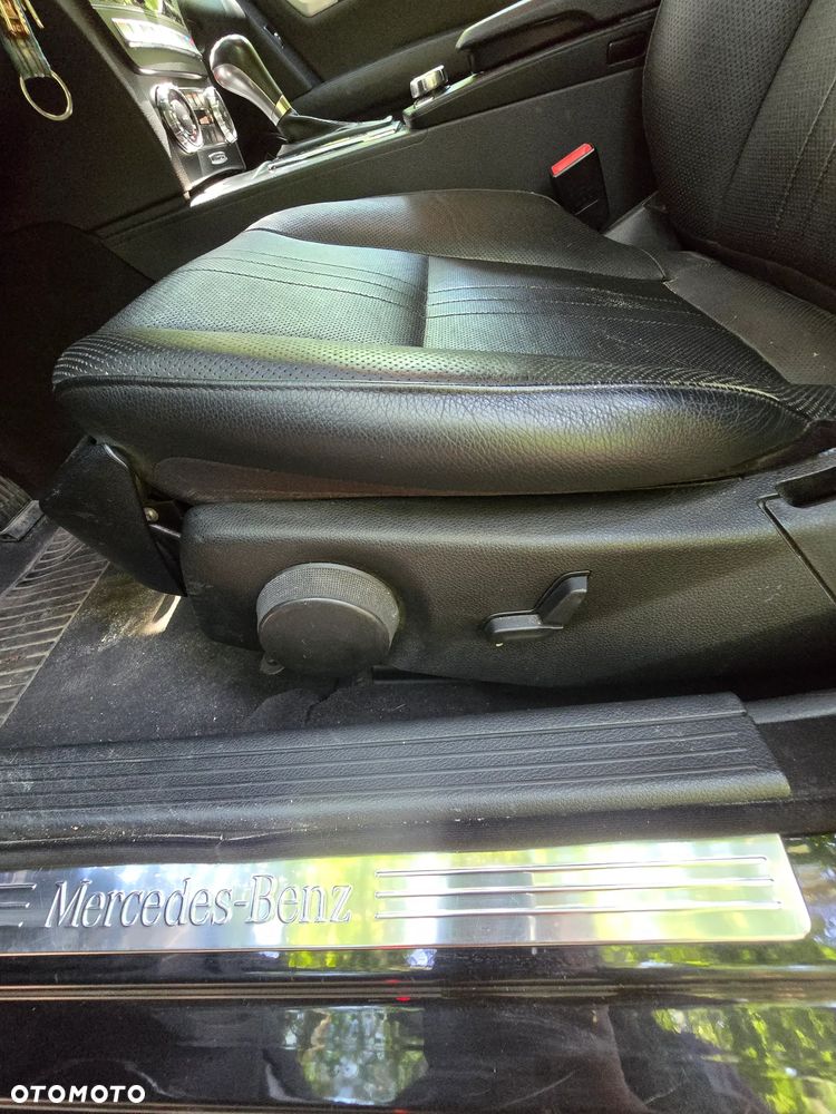Mercedes-Benz Klasa C 220 CDI DPF Automatik BlueEFFICIENCY Avantgarde - 10