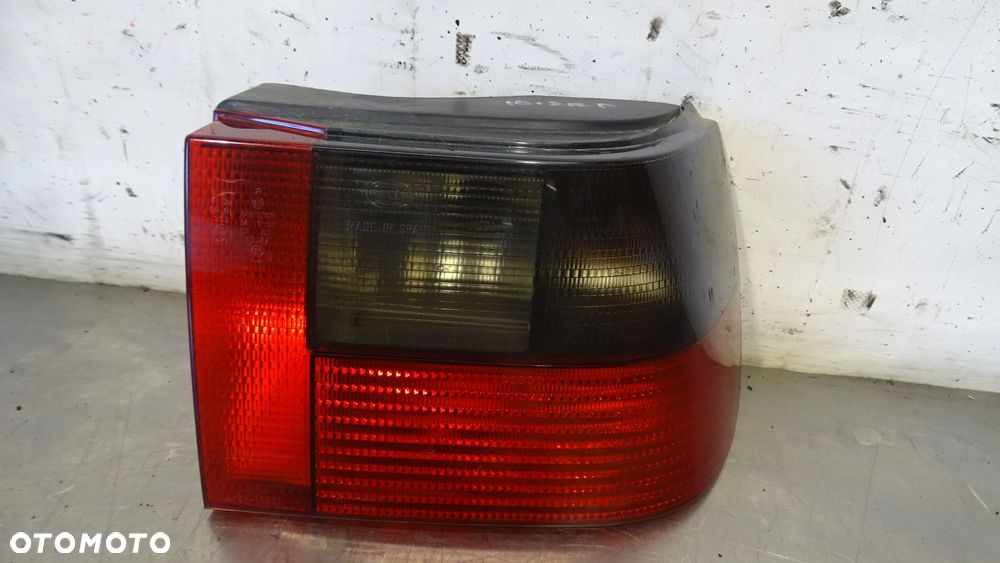 LAMPA PRAWA TYLNA SEAT IBIZA III 962240-00