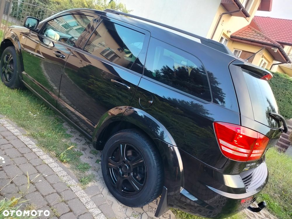 Dodge Journey 2.7 V6 R/T - 11