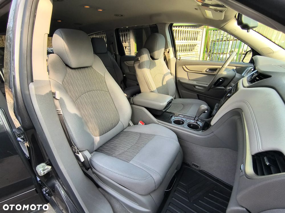 Chevrolet Traverse - 27