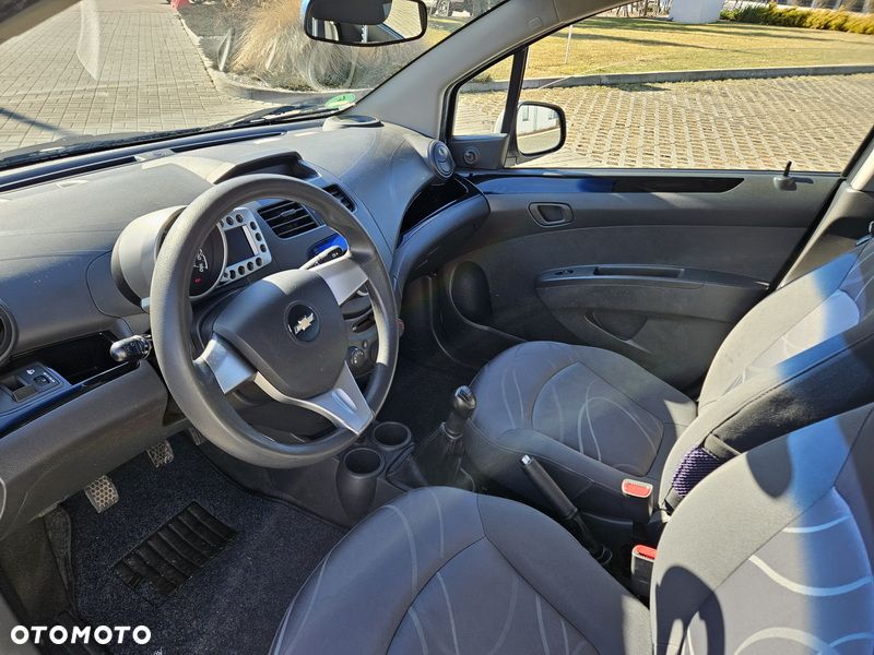 Chevrolet Spark 1.0 LS+ Design - 6