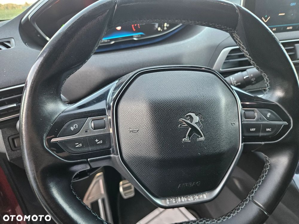 Peugeot 3008 PureTech 130 Stop & Start GPF Roadtrip - 25