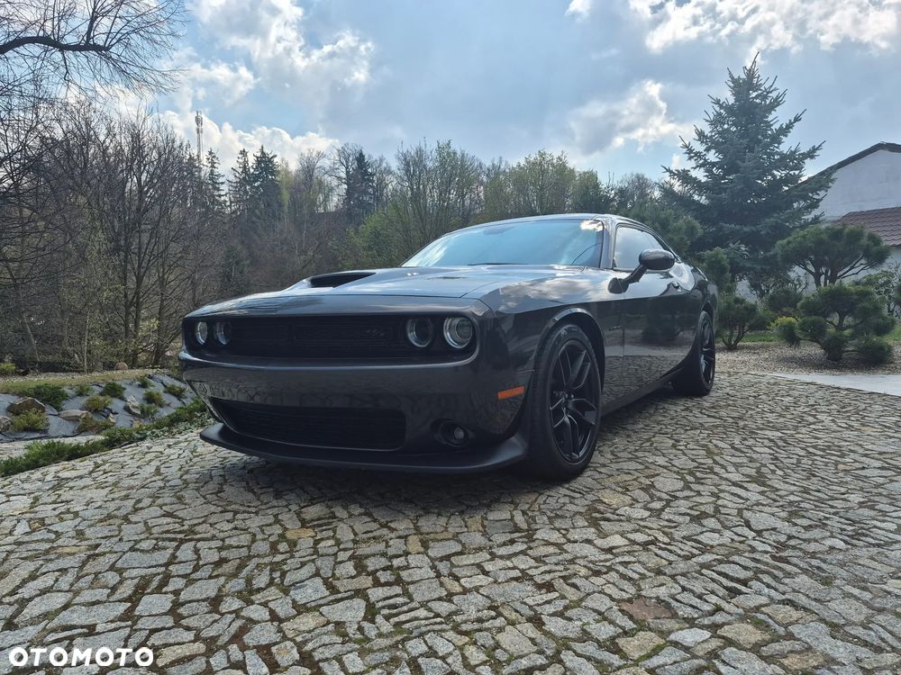 Dodge Challenger 5.7 R/T - 1