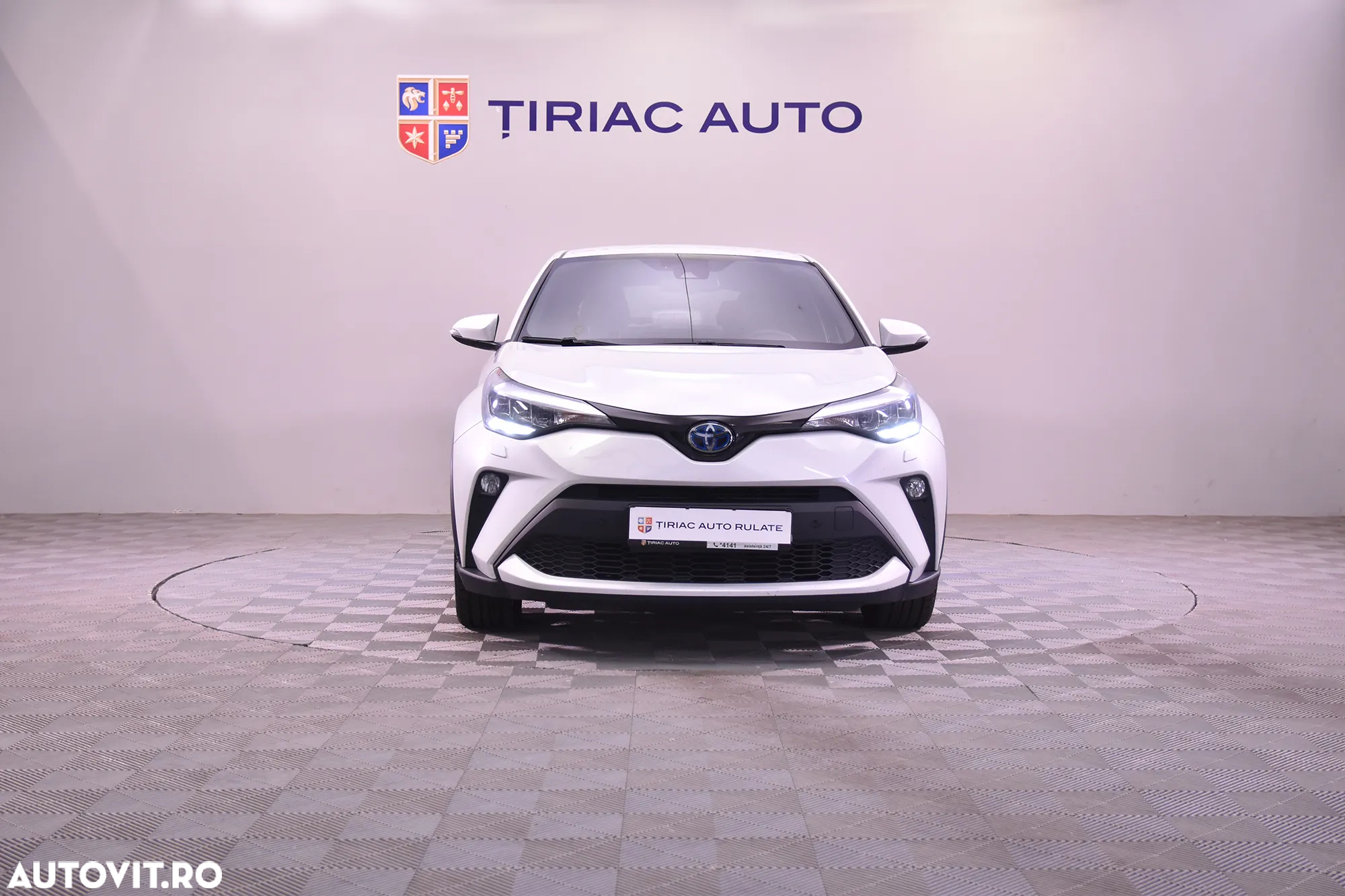 Toyota C-HR - 8
