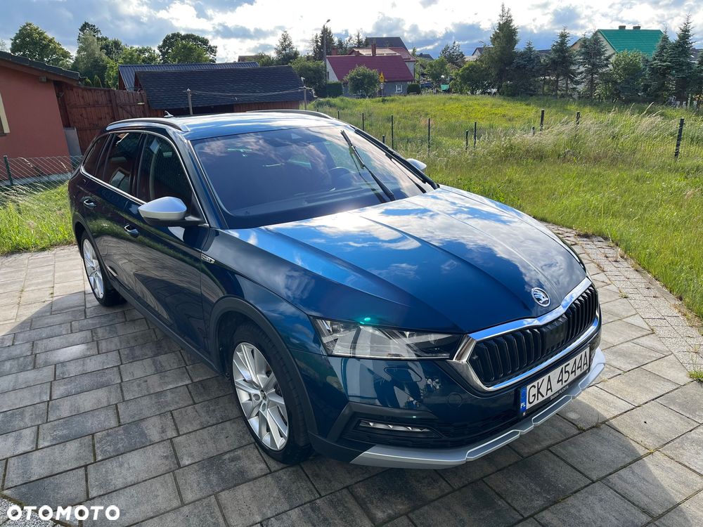 Skoda Octavia 2023 photo 2