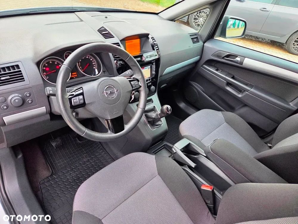 Opel Zafira 1.8 Active - 26