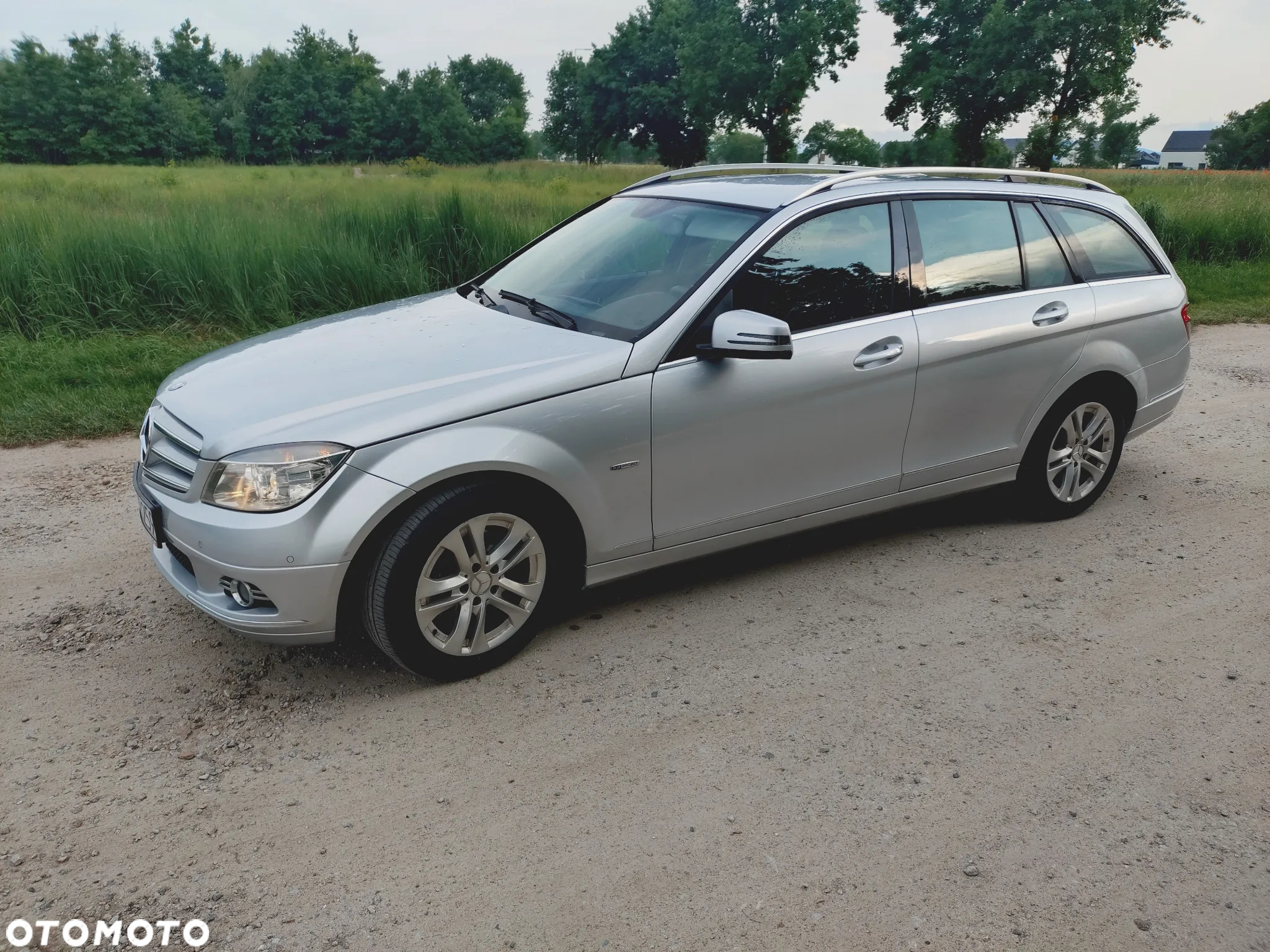 Mercedes-Benz Klasa C 180 T CDI DPF (BlueEFFICIENCY) Avantgarde - 3