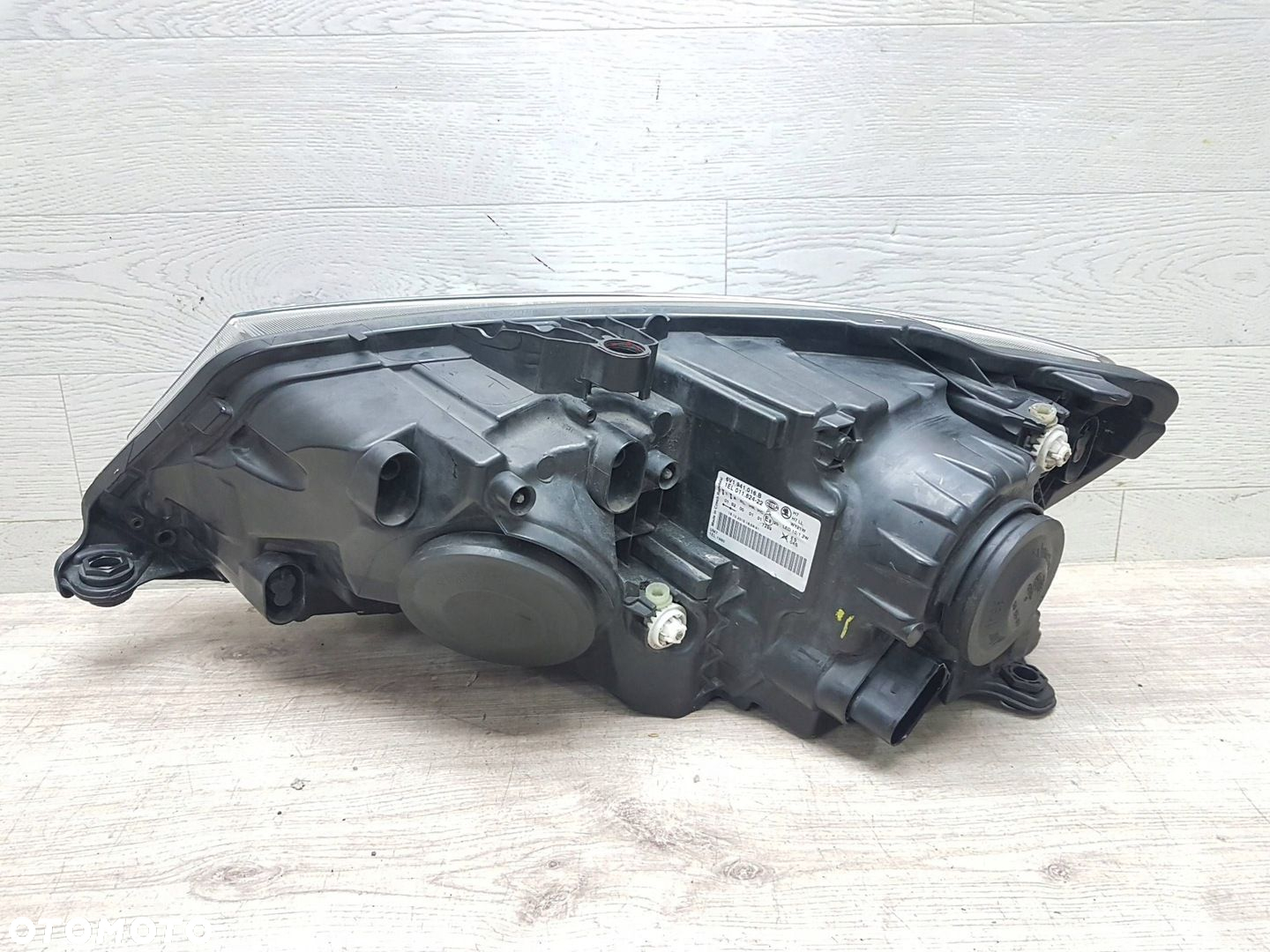 Lampa przednia prawa Skoda Fabia Mk3 NJ 6V1941016B - 7