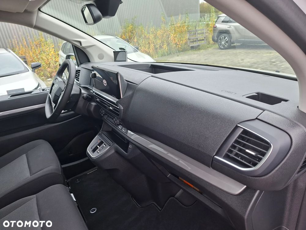 Toyota Proace Verso 2.2 D4-D Long Business - 18