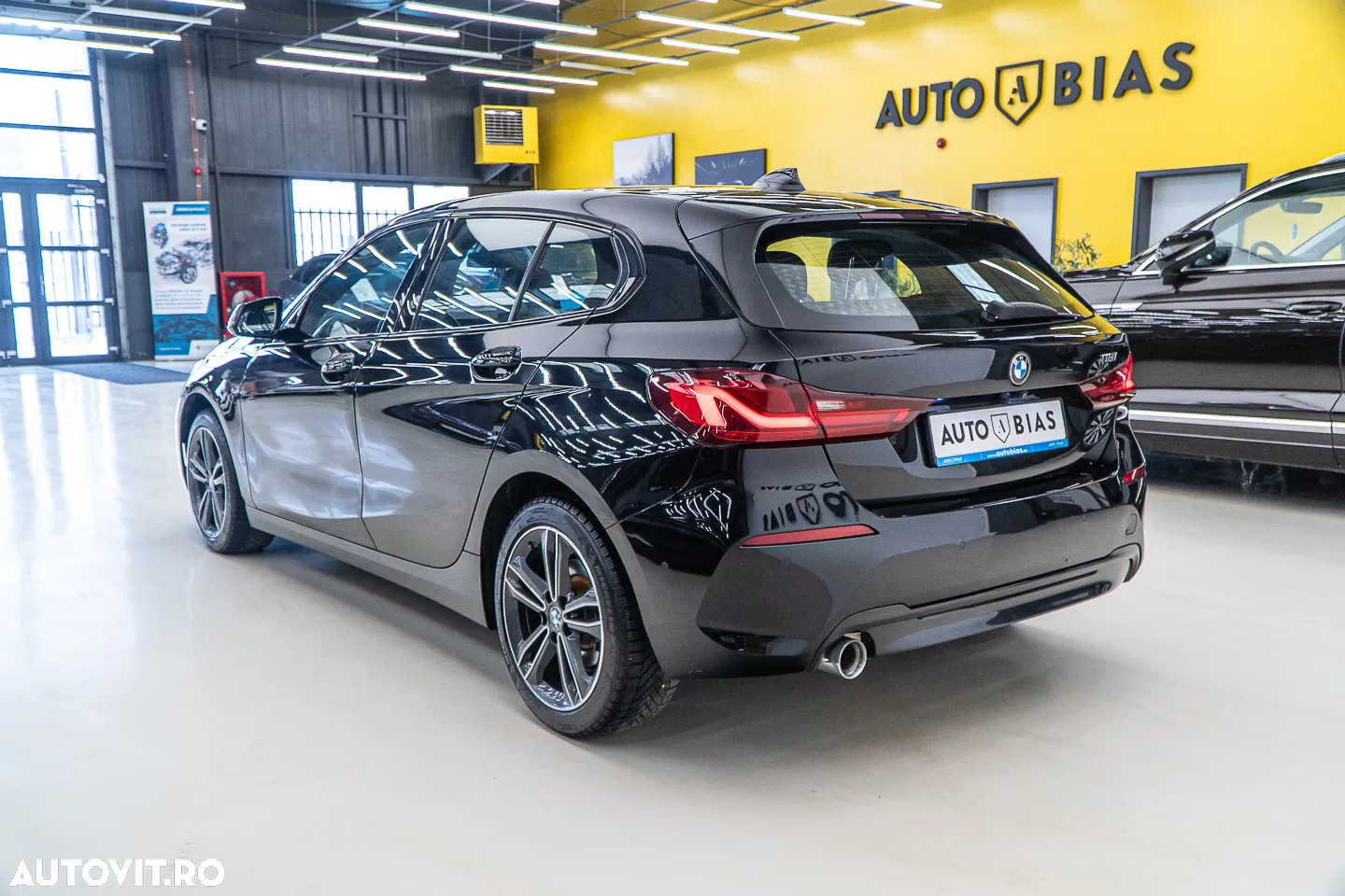 BMW Seria 1 118i Aut. Sport Line - 6