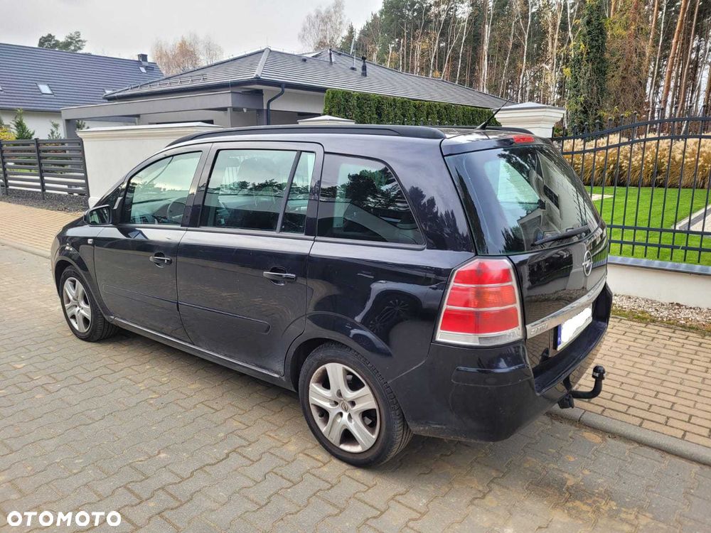 Opel Zafira 1.8 Elegance - 4