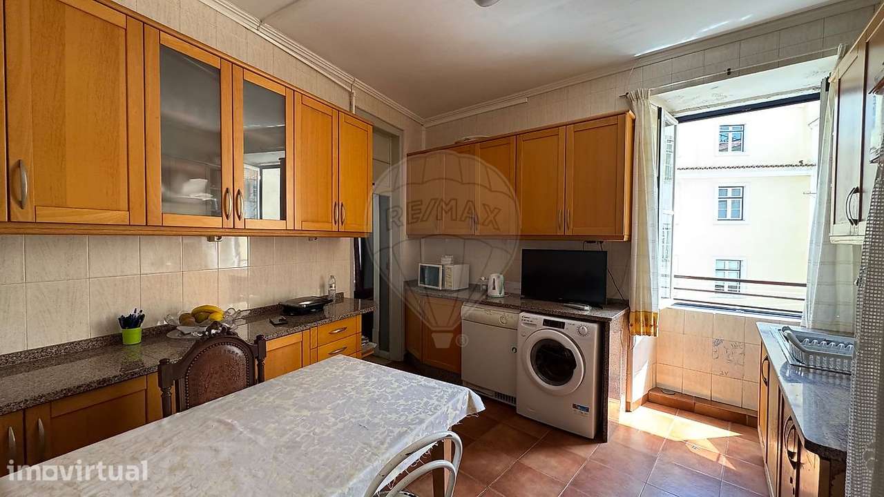 Apartamento T10 para venda - Grande imagem: 2/12