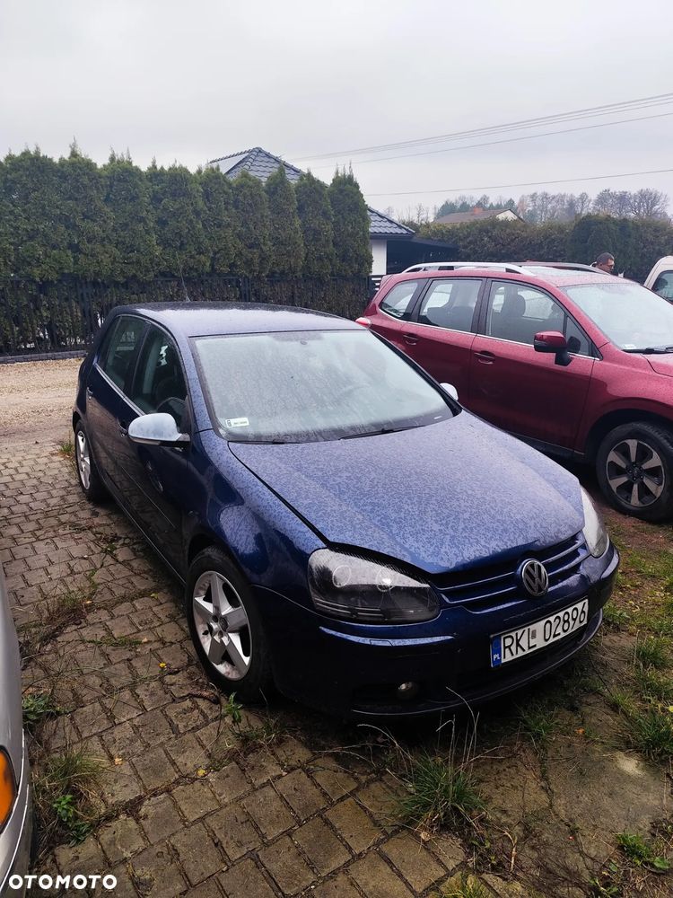 Volkswagen Golf 1.9 TDI Q-Line - 1