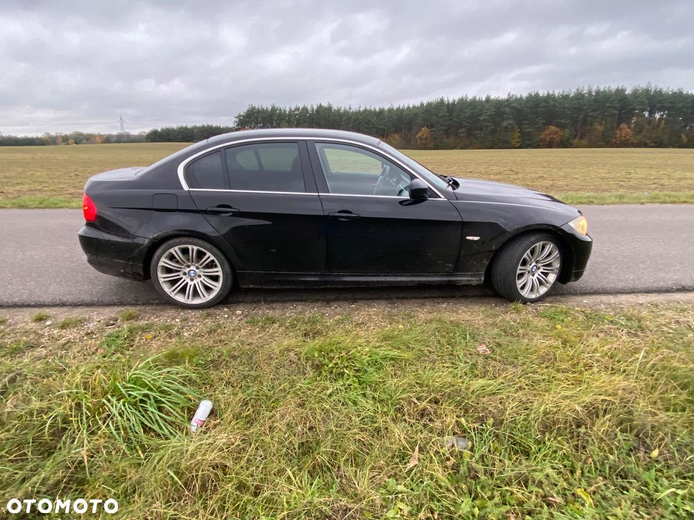 BMW Seria 3 318d - 5