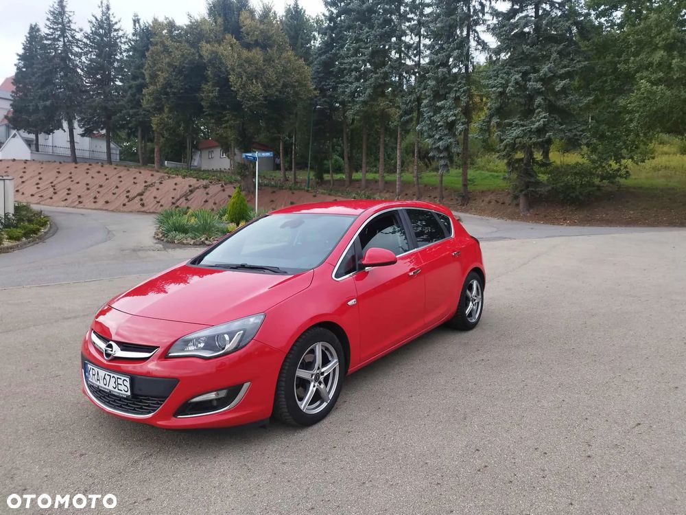 Opel Astra IV 1.6 T Executive - 4