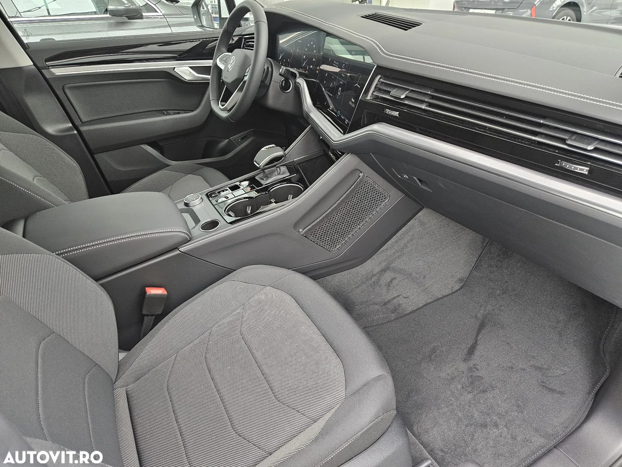Volkswagen Touareg V6 TDI 4MOTION Style - 16